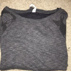 Long sleeved under armor shirt